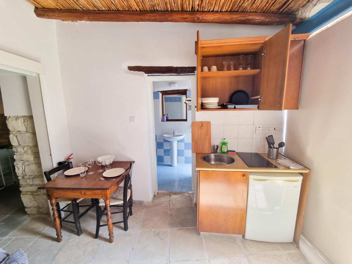 Apartmán Athena'S Pool Oasis Skarinou Exteriér fotografie