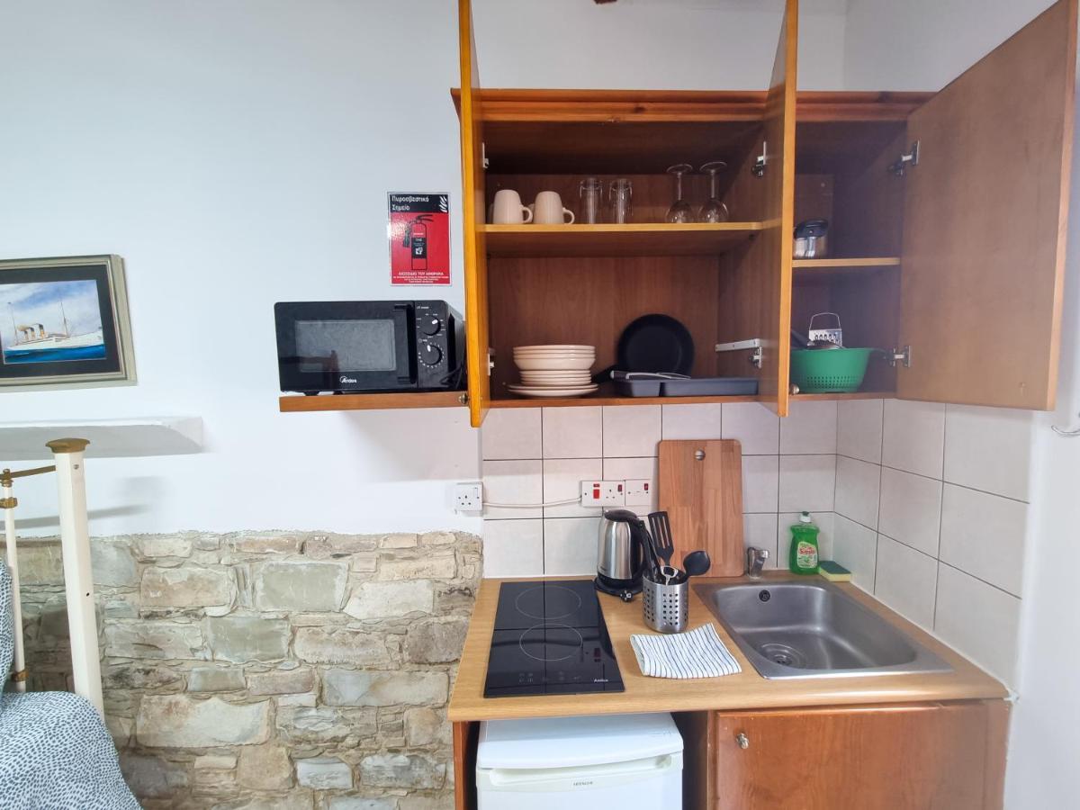 Apartmán Athena'S Pool Oasis Skarinou Exteriér fotografie